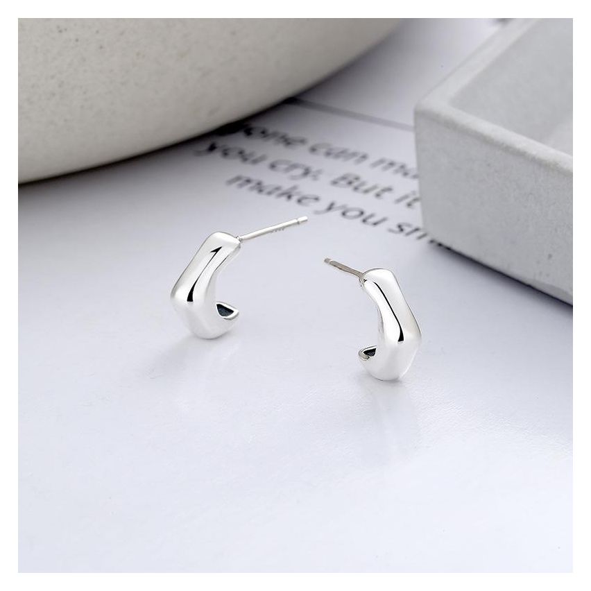 925 Silver and Rhodium Plating Smooth Earrings